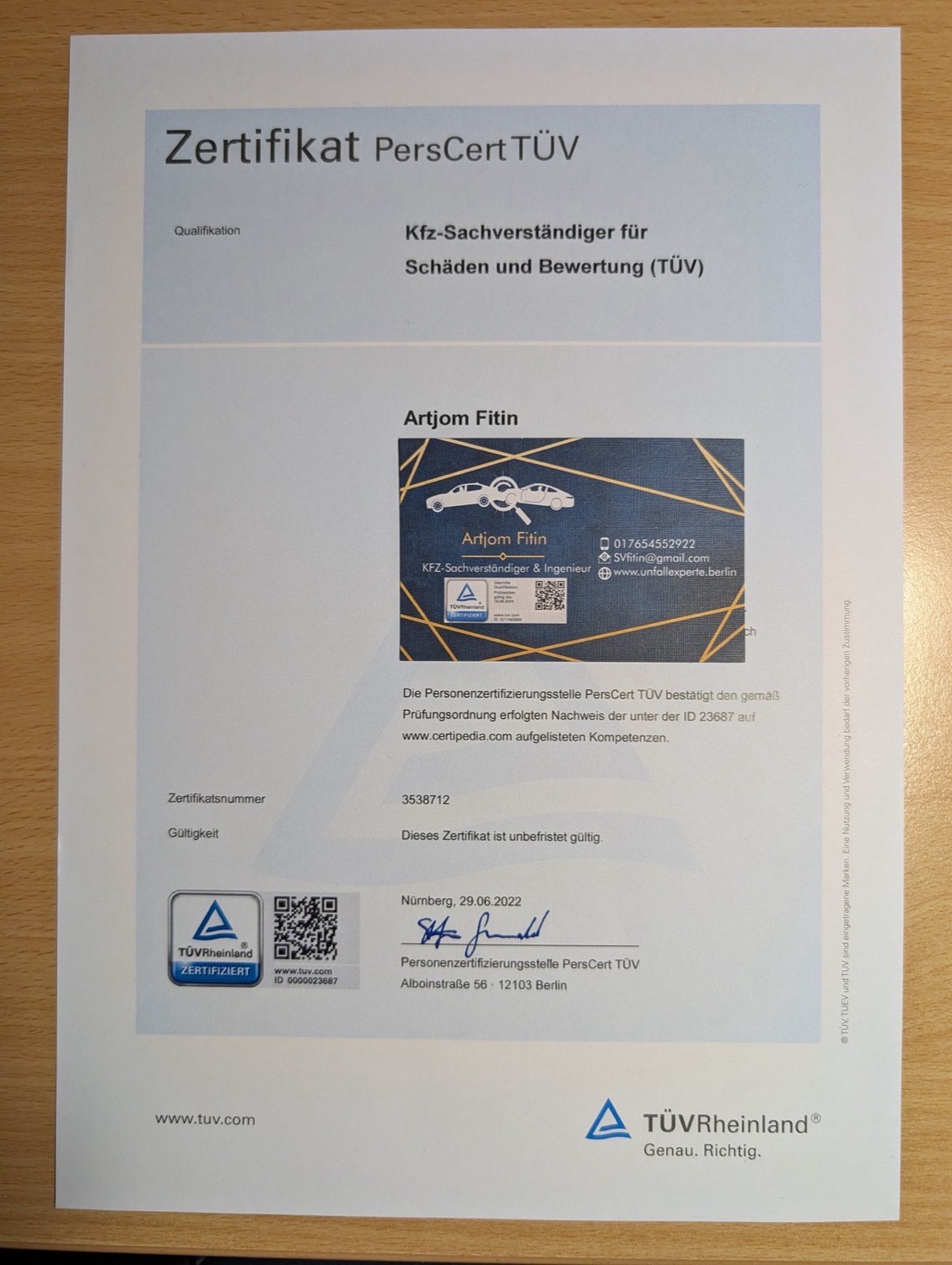 Zertifikat PersCert TÜV für Artjom Fitin